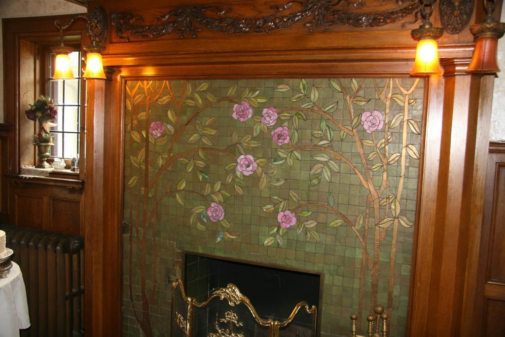 The Brumder Mansion Milwaukee Bagian luar foto