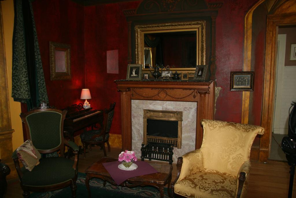 The Brumder Mansion Milwaukee Ruang foto